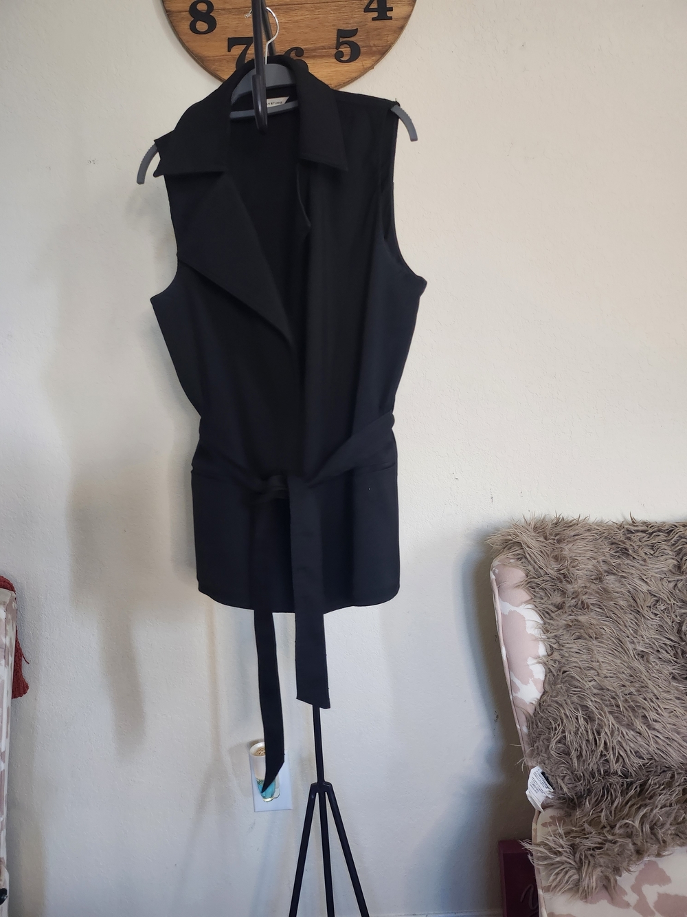 Max Studio Black Sleeveless Belted Trench Vest